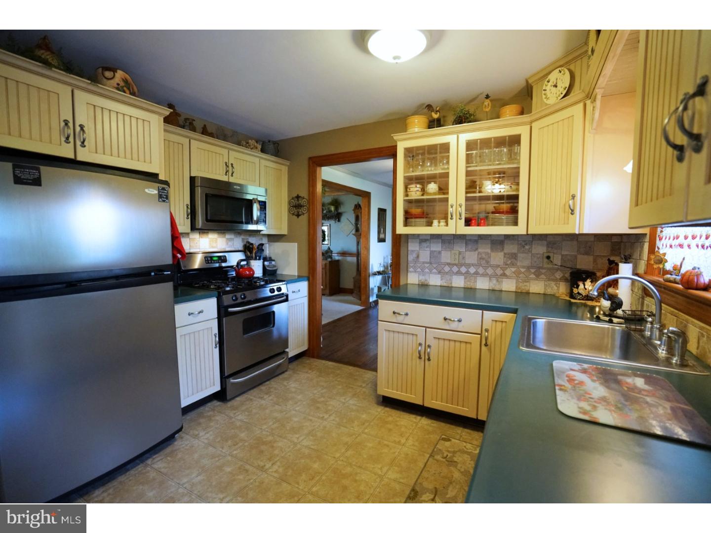 719 Lower Road Souderton, PA 18964 - Photo 5 of 25 Kitchen