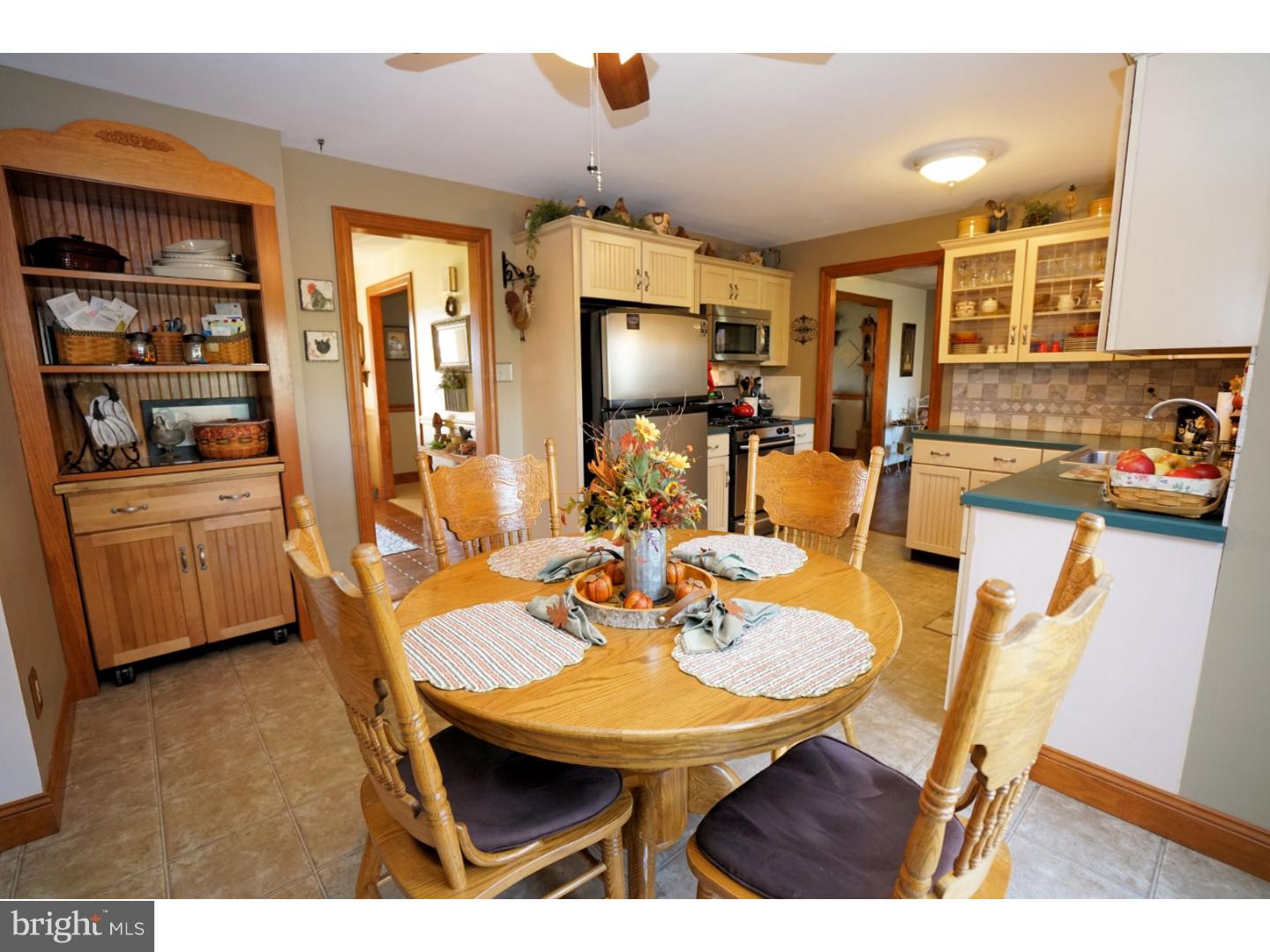 719 Lower Road Souderton, PA 18964 - Photo 6 of 25 Kitchen