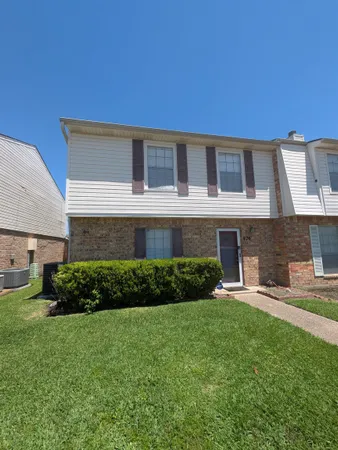 $1,995 | 976 Sunmeadow Drive, Beaumont, TX 77706