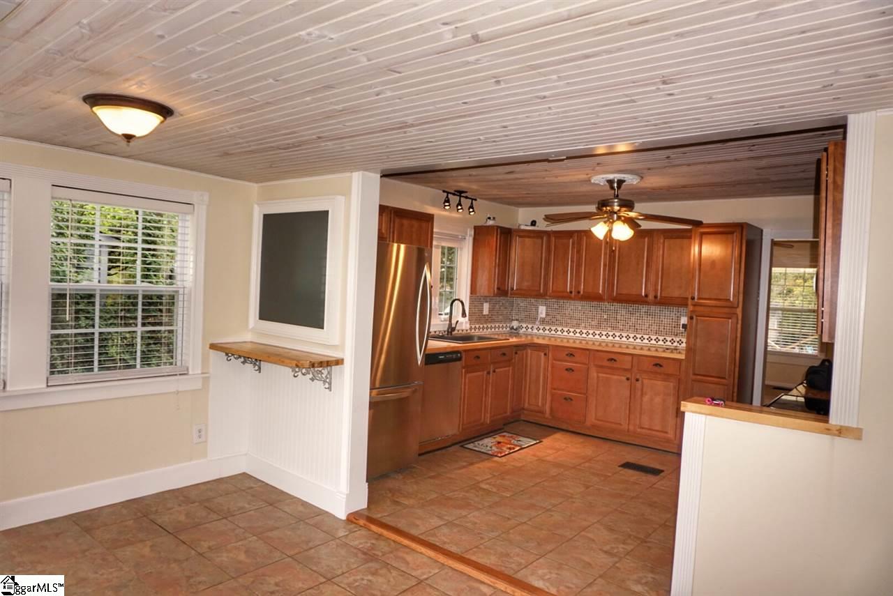 2490 Racing Road Greer, SC 29651 - Photo 5 of 25 Gallery Image 5