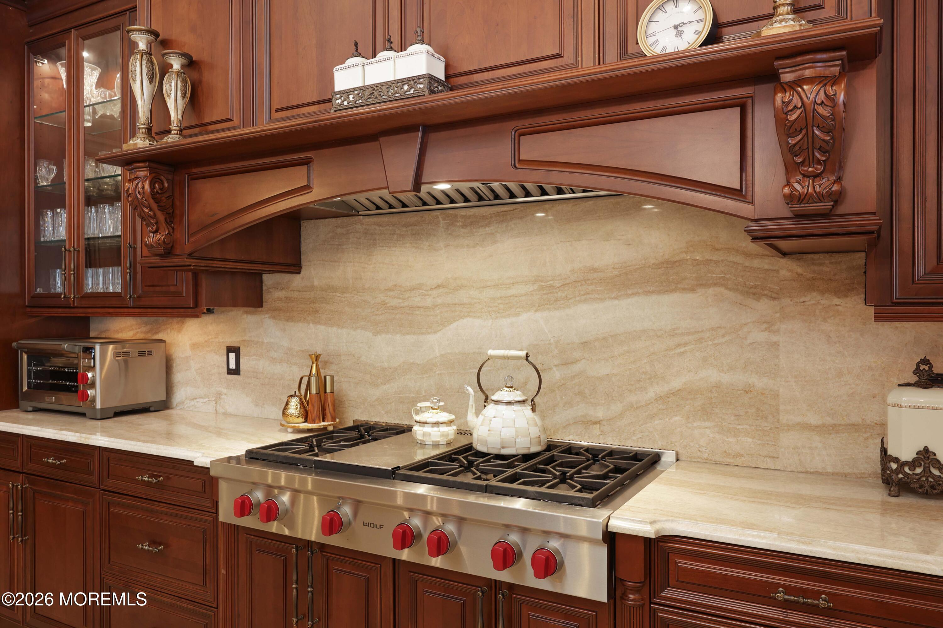 19 Embry Farm Road Marlboro, NJ 07746 - Photo 32 of 104 758A5801