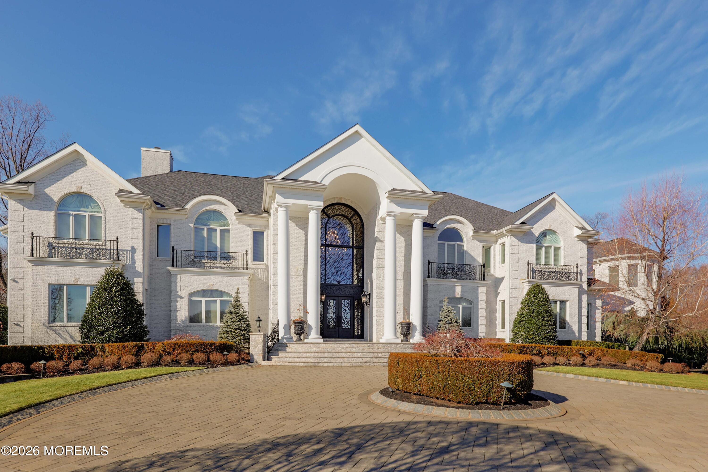 19 Embry Farm Road Marlboro, NJ 07746 - Photo 7 of 104 758A5603_4_5_6_7