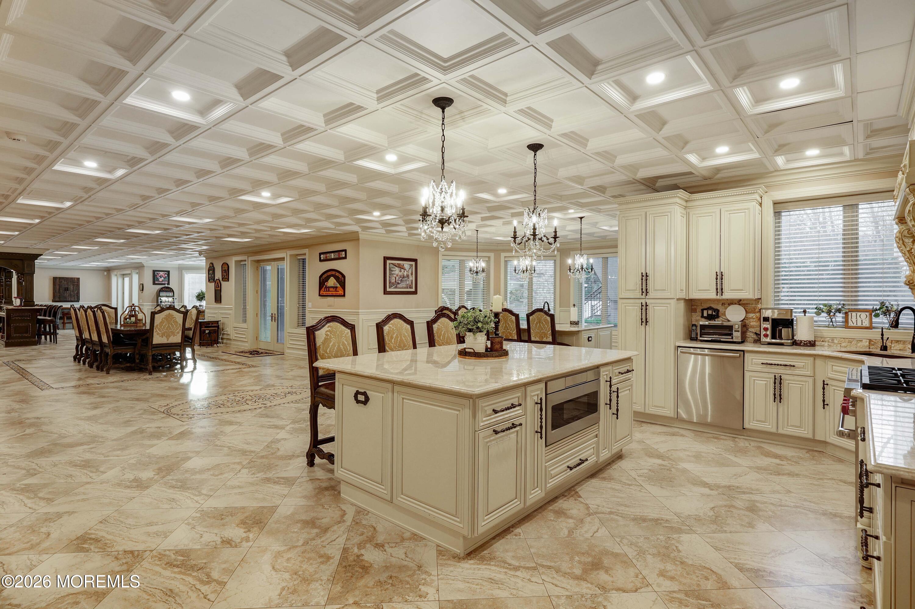 19 Embry Farm Road Marlboro, NJ 07746 - Photo 81 of 104 758A6158