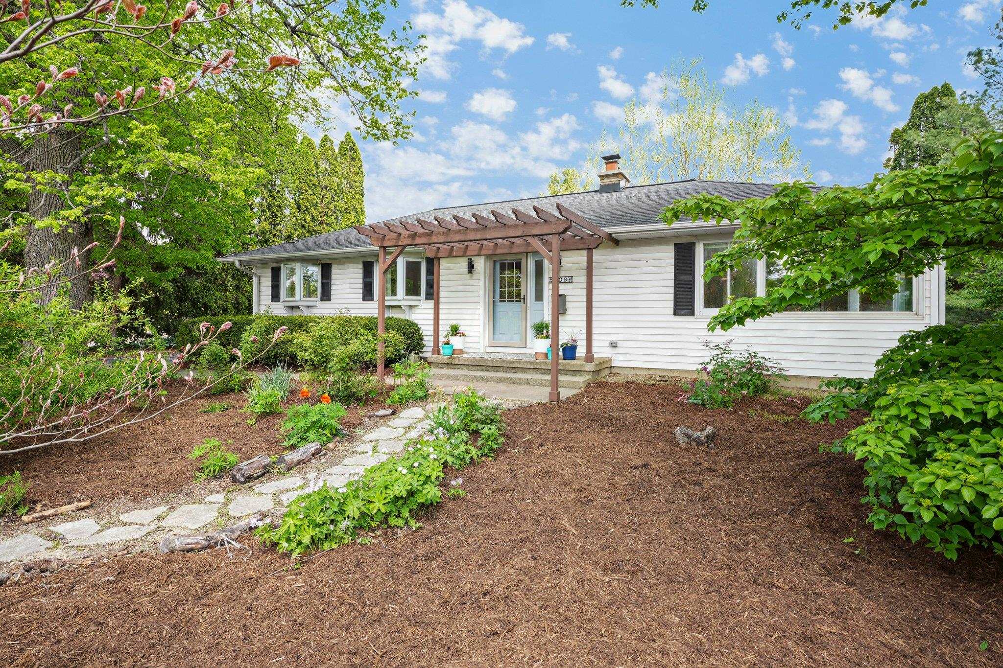 5308 McKenna Road Monona, WI 53716 - Photo 1 of 1 Gallery Image 1