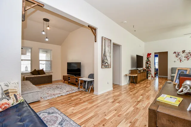 $2,300 | 15462 Signal Ridge Way, Cypress, TX 77429