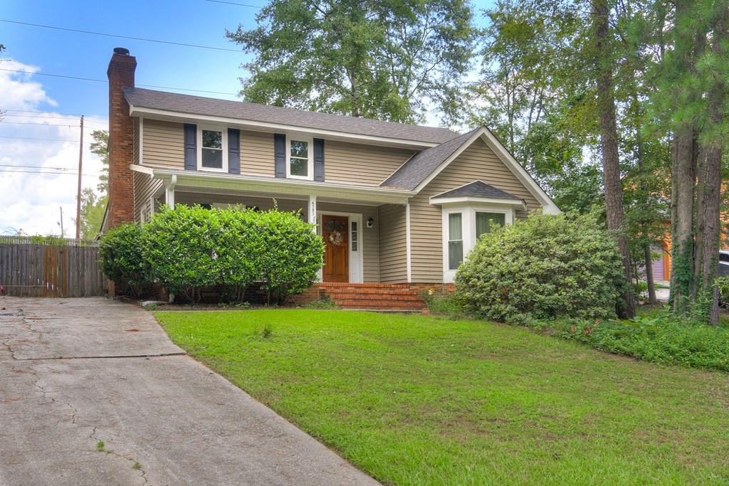 4753 Maple Spring Court Martinez, GA 30907 - Photo 2 of 31 Gallery Image 2