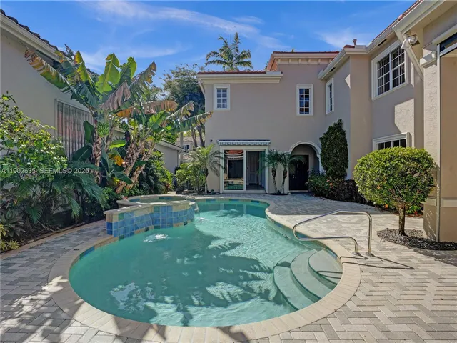 $10,000 | 16291 Bristol Pointe Drive, Delray Beach, FL 33446