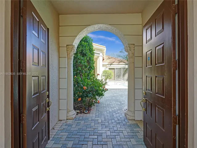 $10,000 | 16291 Bristol Pointe Drive, Delray Beach, FL 33446