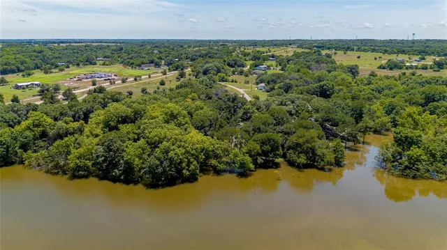 a view of a lake with houses