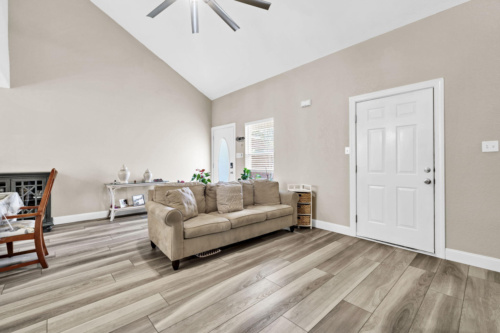1014 Airport Road, Unit 129 Destin, FL 32541 - Photo 5 of 20 12-web-or-mls-DSC00295
