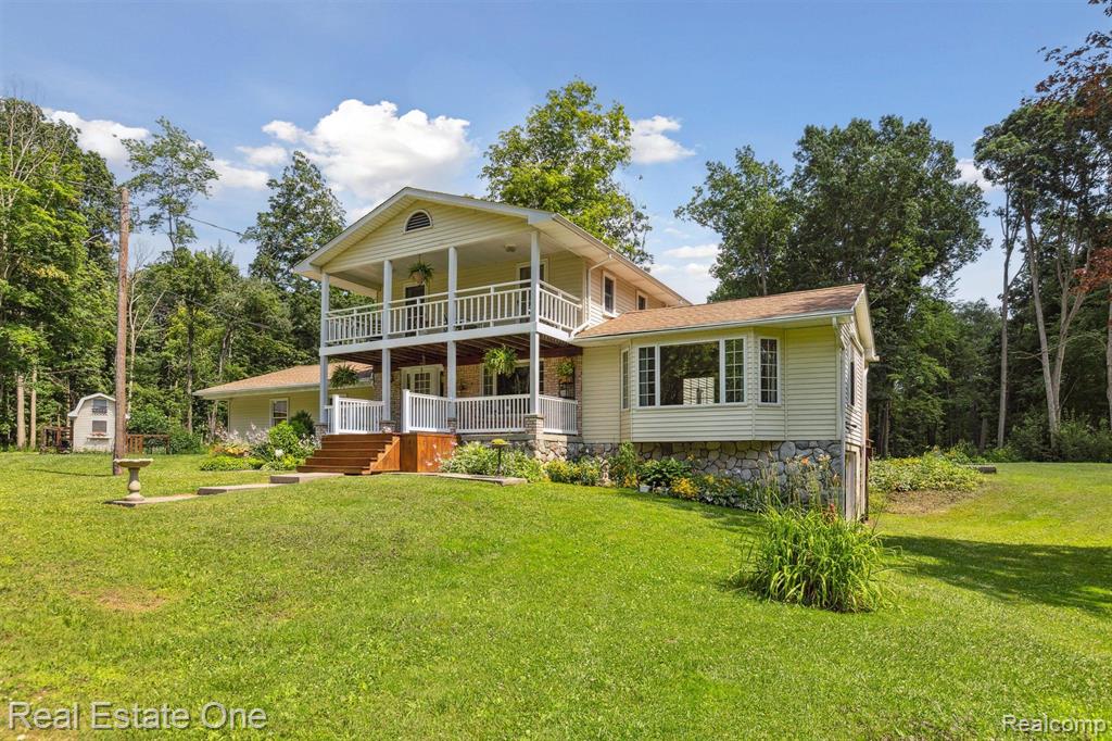 4120 Lum Road Attica, MI 48412 - Photo 5 of 79 Gallery Image 5