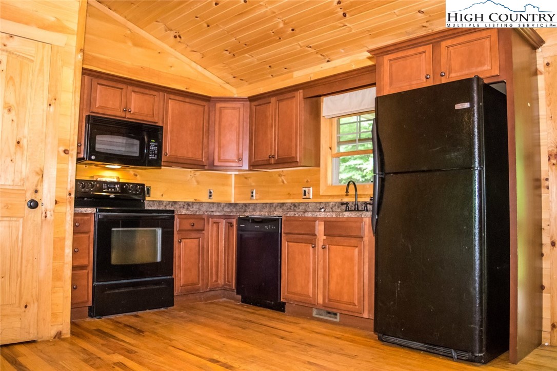 756 Deck Hill Road Boone, NC 28607 - Photo 1 of 29