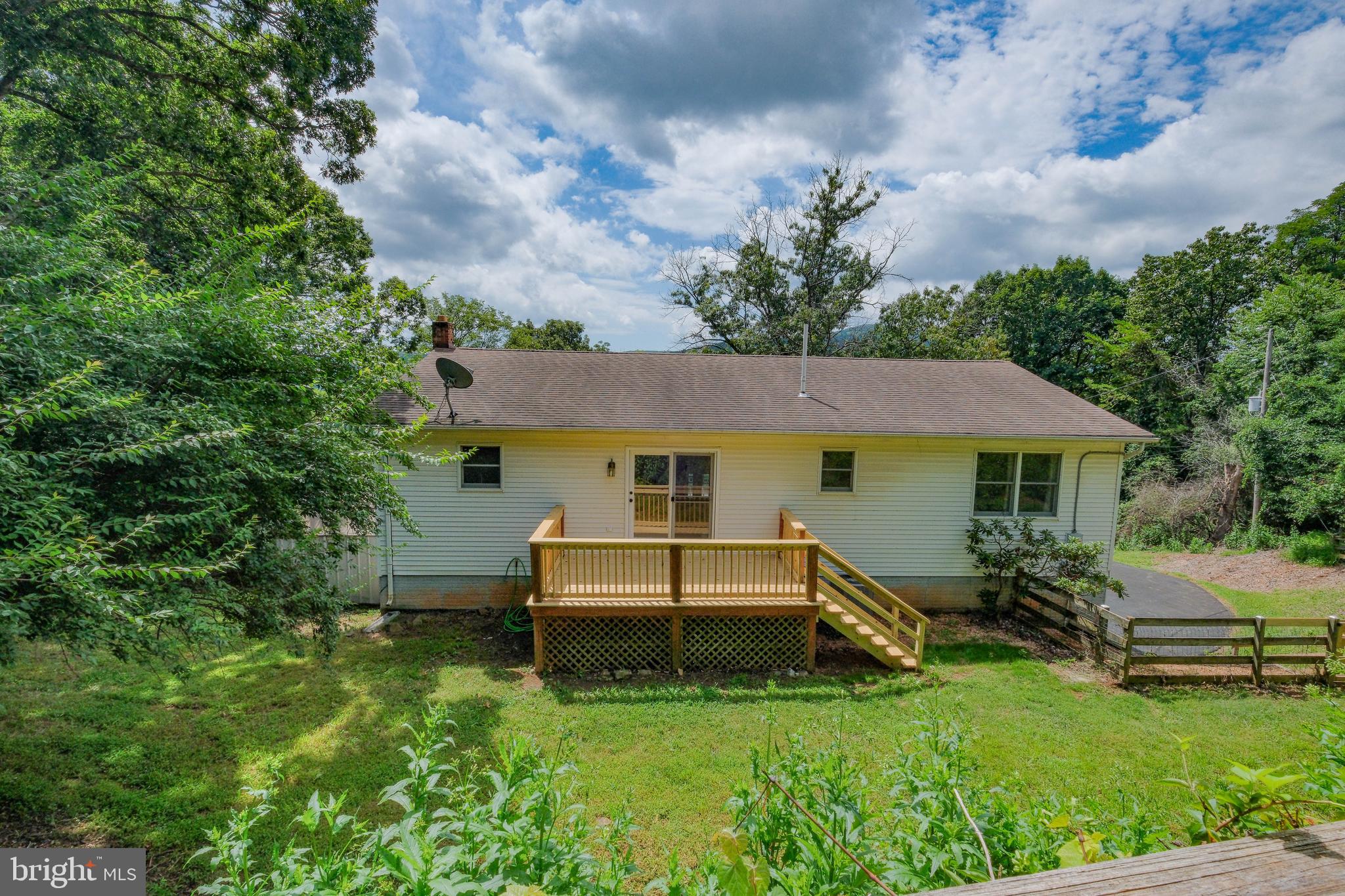22 Wealthy Road Linden, VA 22642 - Photo 5 of 92 Wonderful rear yard