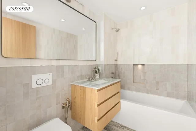 $1,895,000 | 269 Eckford Street, Unit 3A | Greenpoint