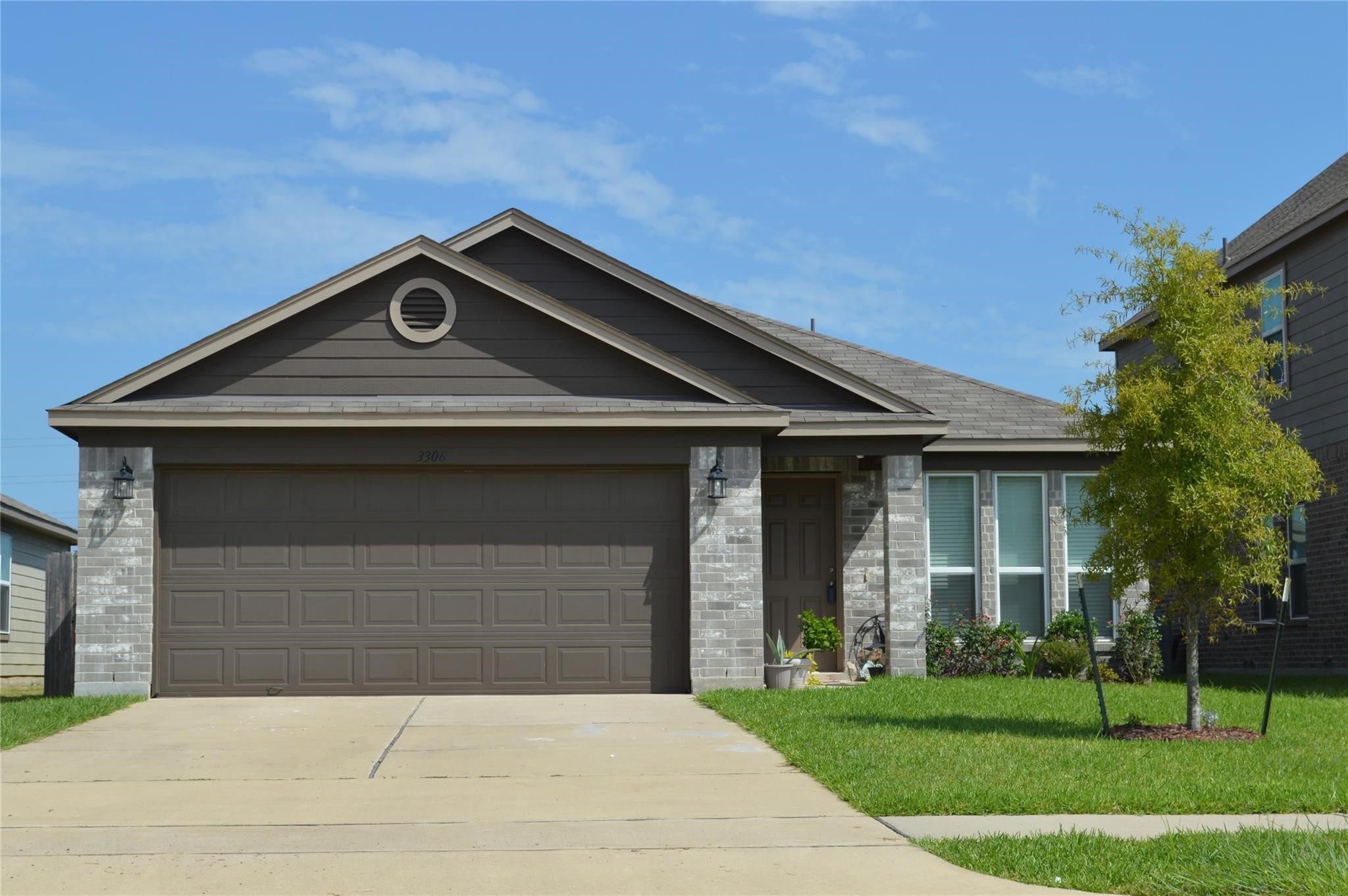 3306 View Valley Trail Katy, TX 77493 - Photo 1 of 19 a front view of a house with a yard