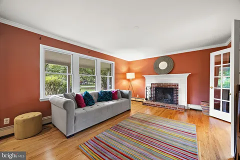 $525,000 | 98 Husbands Drive, Wilmington, DE 19803