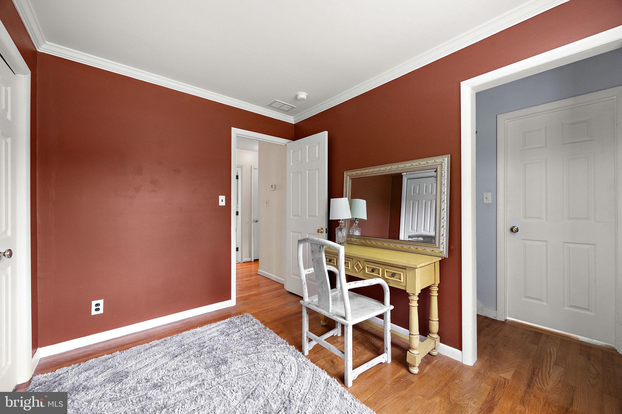 98 Husbands Drive Wilmington, DE 19803 - Photo 25 of 49 a view of a livingroom with furniture and wooden floor