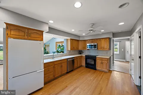 $525,000 | 98 Husbands Drive, Wilmington, DE 19803