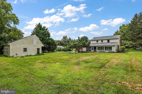 $525,000 | 98 Husbands Drive, Wilmington, DE 19803