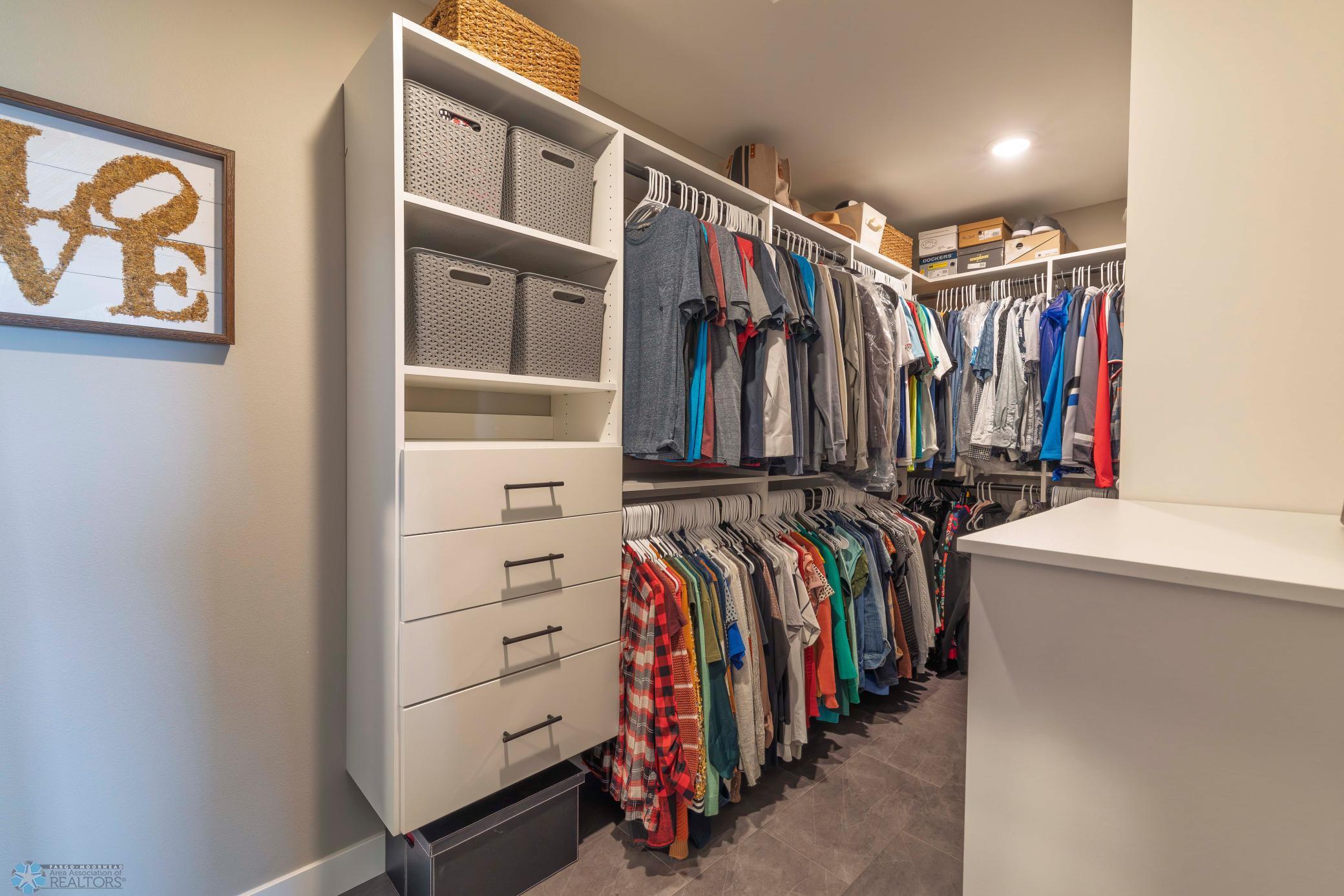 5606 43rd Street South Fargo, ND 58104 - Photo 22 of 39