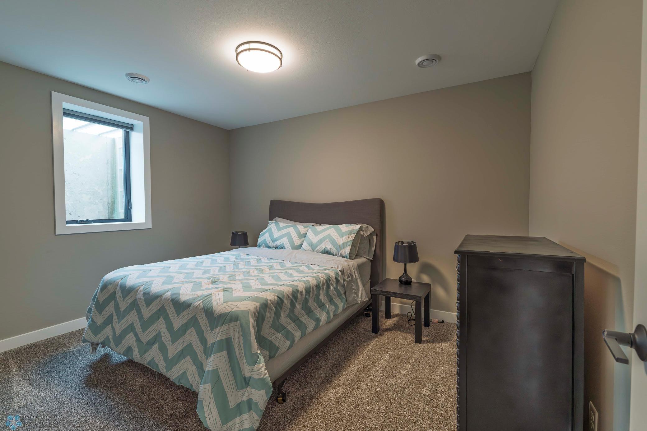 5606 43rd Street South Fargo, ND 58104 - Photo 33 of 39