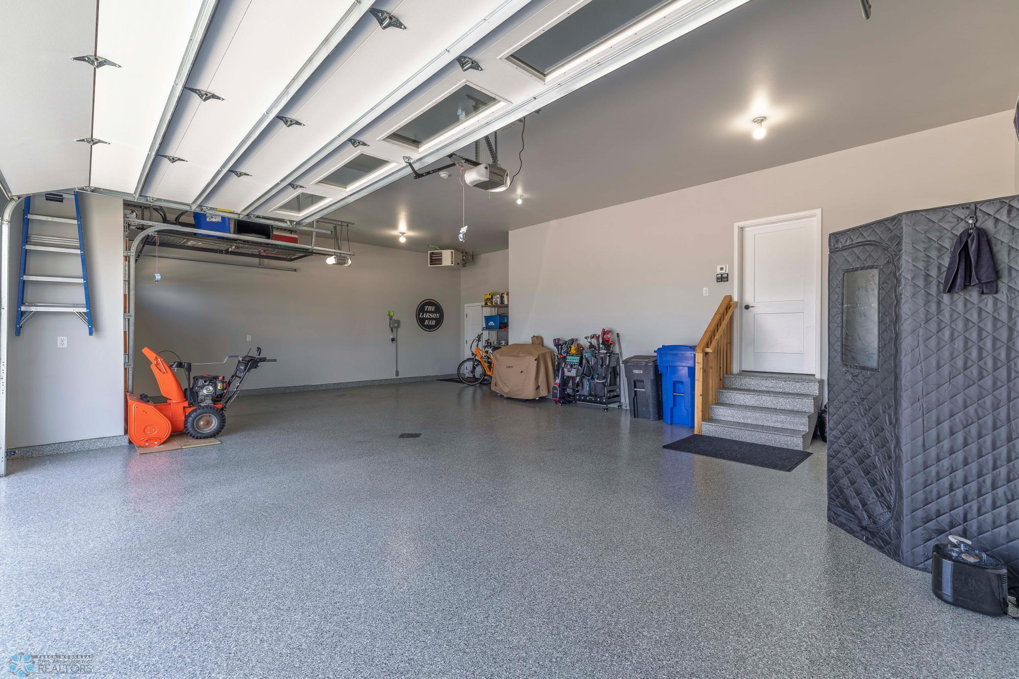 5606 43rd Street South Fargo, ND 58104 - Photo 35 of 39