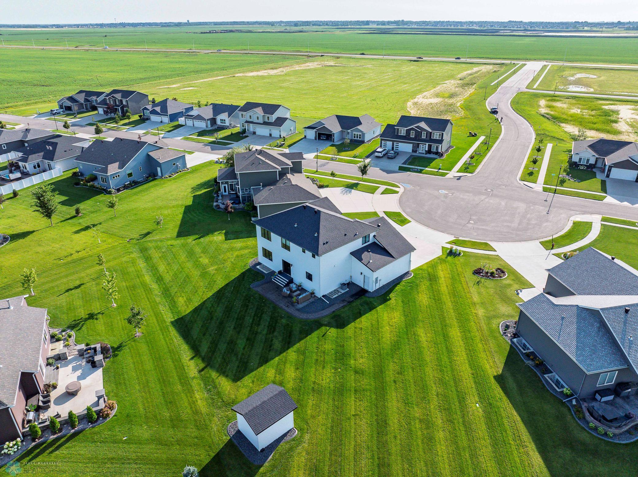 5606 43rd Street South Fargo, ND 58104 - Photo 38 of 39