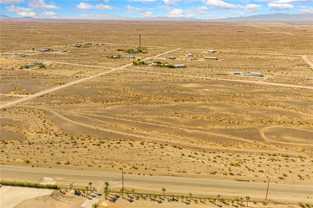 3398 Boundary Cone Road Mohave Valley, AZ 86440 - Photo 8 of 22