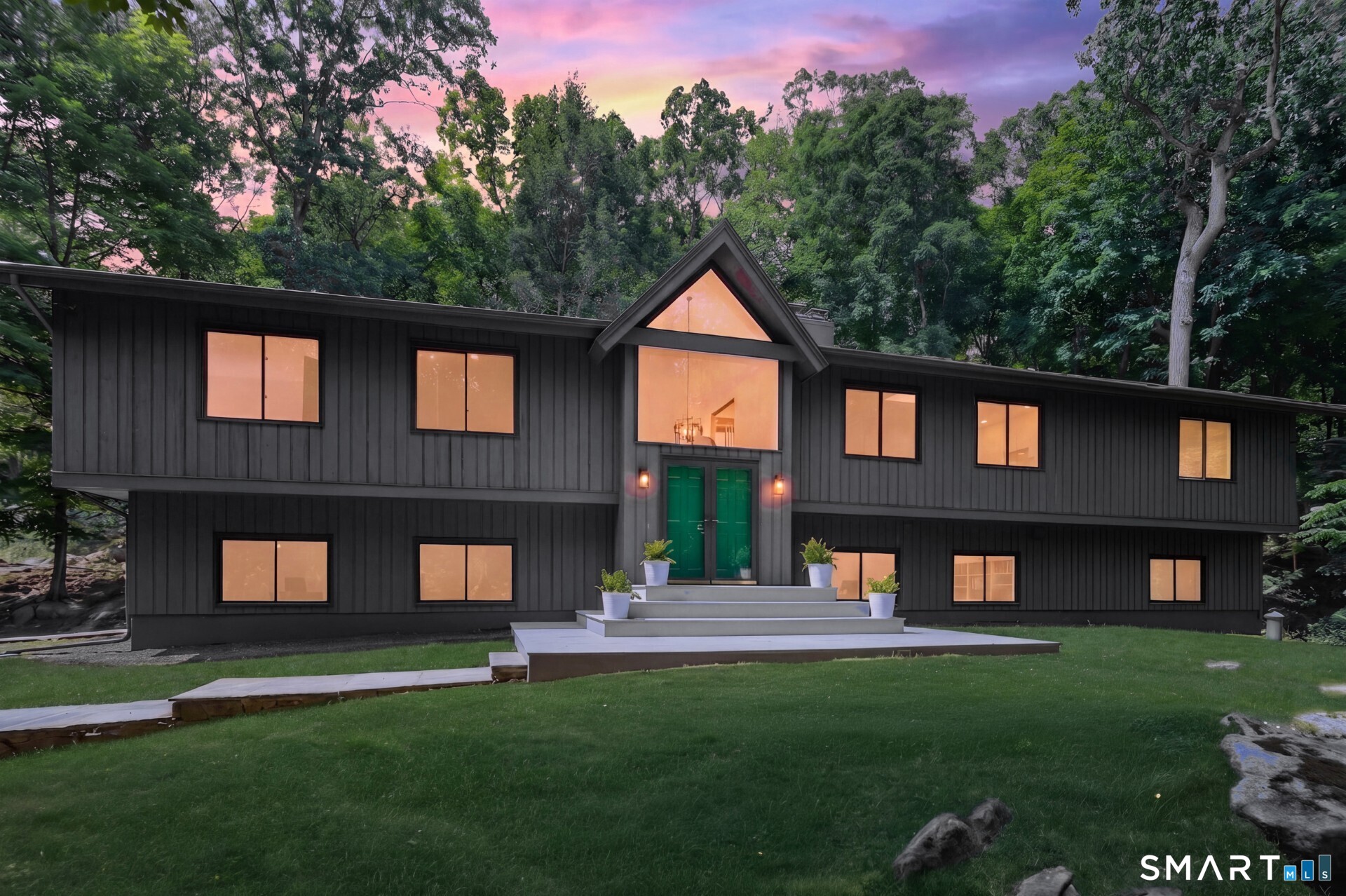 26 Hill Farm Road Weston, CT 06883 - Photo 32 of 37