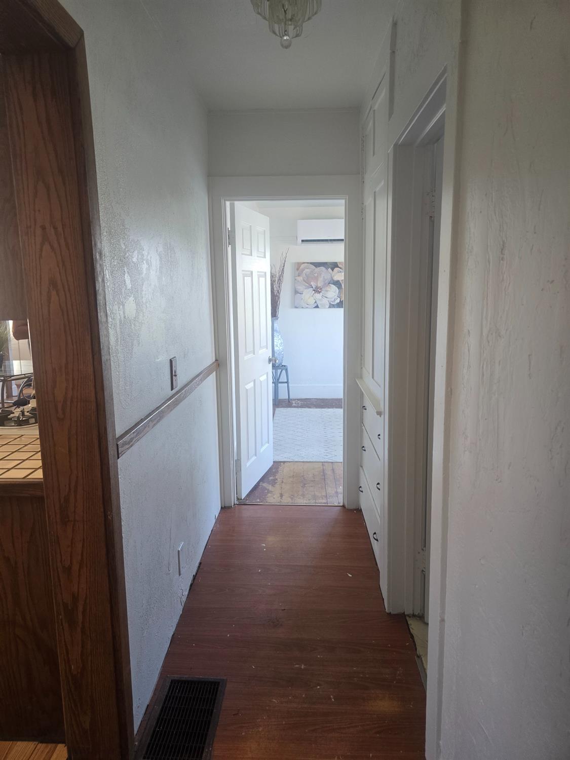 5206 East Jahant Road Acampo, CA 95220 - Photo 66 of 67 Hallway