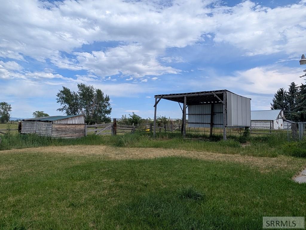 58 North 4100 East Rigby, ID 83442 - Photo 37 of 44