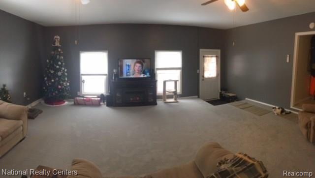 13244 North Horrell Road Fenton, MI 48430 - Photo 4 of 26