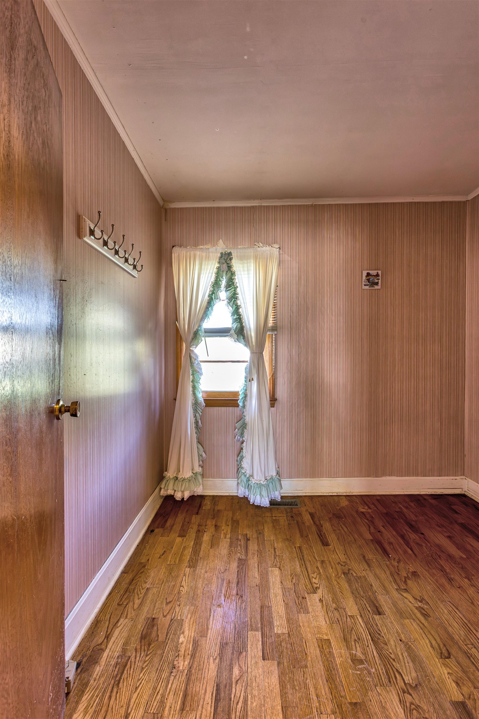182 State Rd S-11-116 Gaffney, SC 29340 - Photo 17 of 32