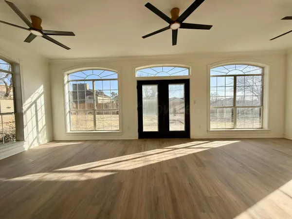 $535,000 | 507 Crockett Street, Borger, TX 79007