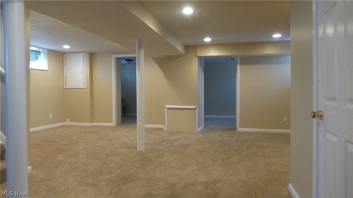 5927 Dunham Road Maple Heights, OH 44137 - Photo 30 of 32