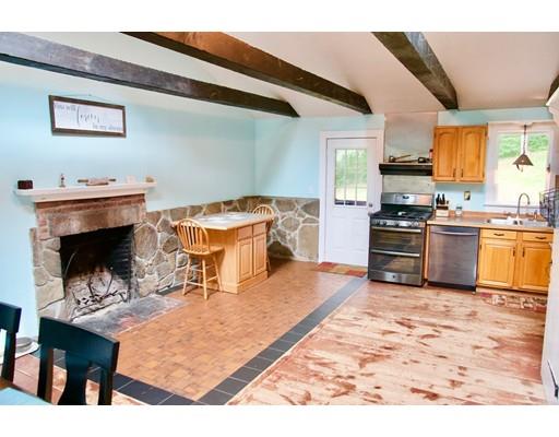 202 Rice Corner Road Brookfield, MA 01506 - Photo 4 of 31