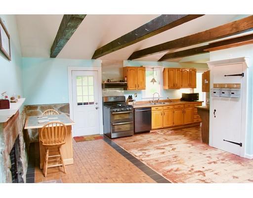 202 Rice Corner Road Brookfield, MA 01506 - Photo 5 of 31