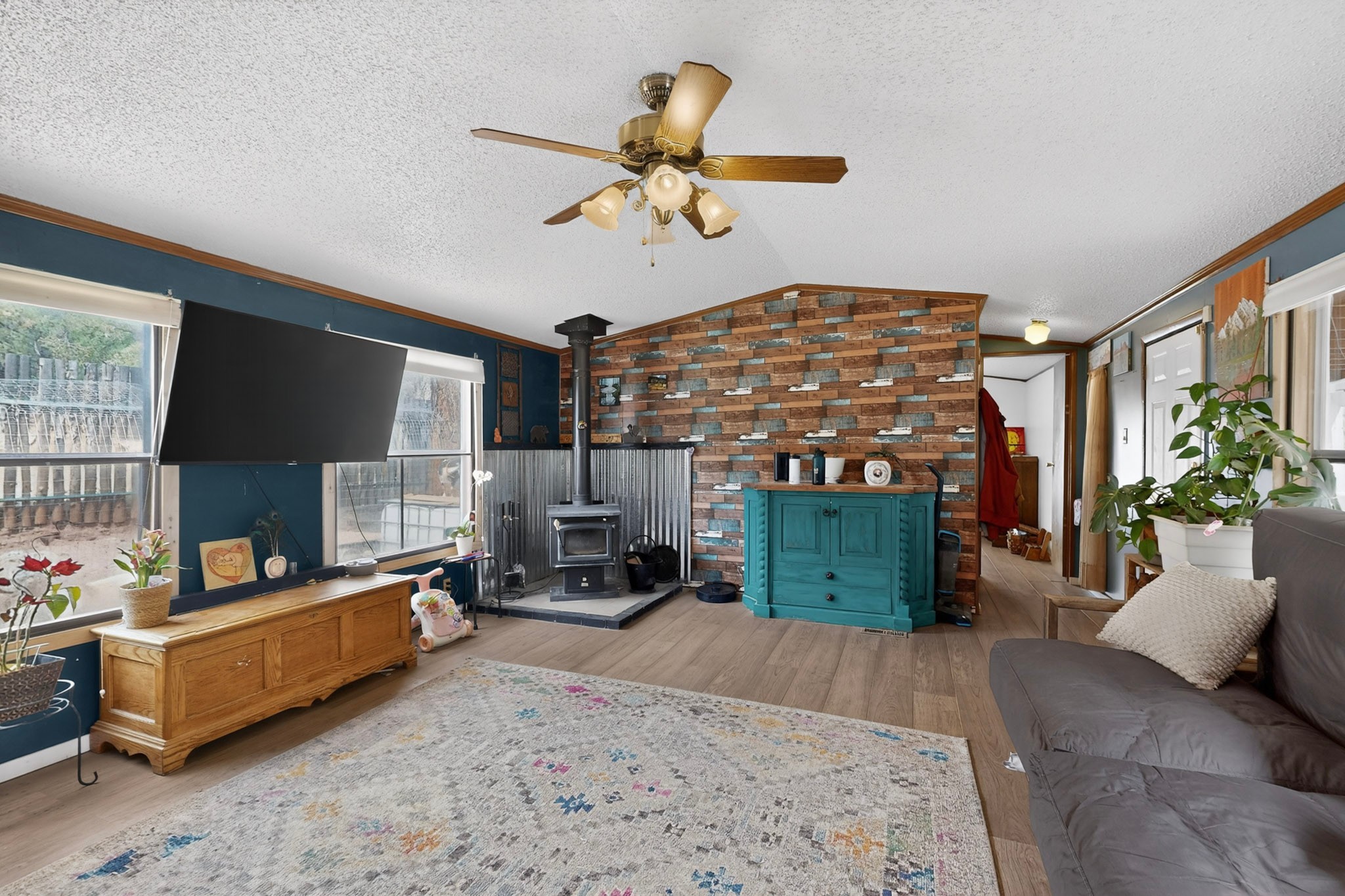 88 Pinon Ridge Road Pecos, NM 87552 - Photo 5 of 37