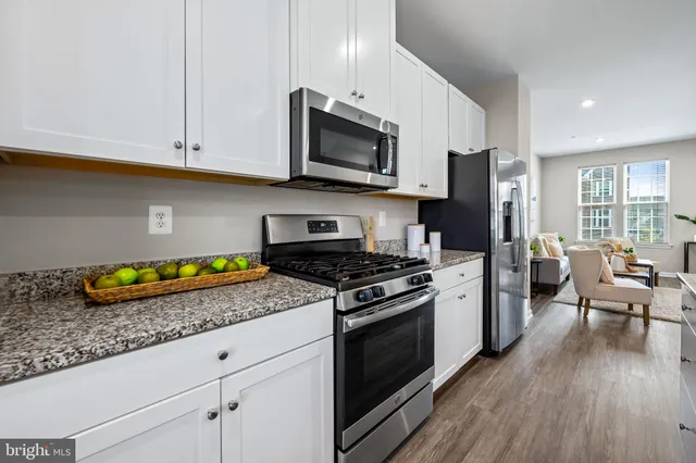 $385,000 | 8206 Kirk Farm Circle, Windsor Mill, MD 21244