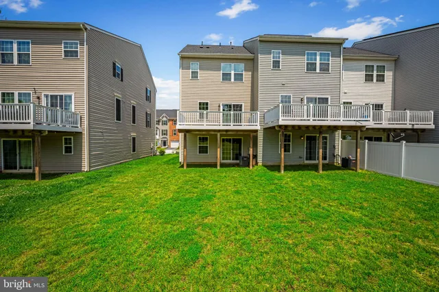 $385,000 | 8206 Kirk Farm Circle, Windsor Mill, MD 21244