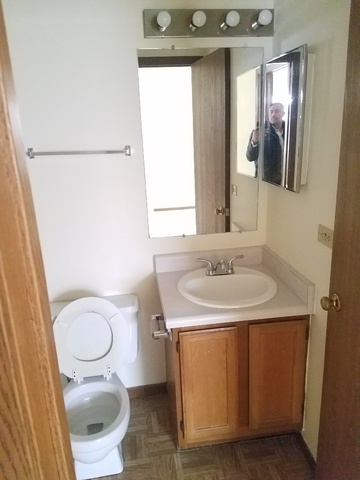 40 North Victoria Lane, Unit C Streamwood, IL 60107 - Photo 7 of 10