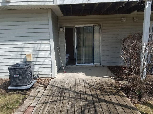 40 North Victoria Lane, Unit C Streamwood, IL 60107 - Photo 10 of 10