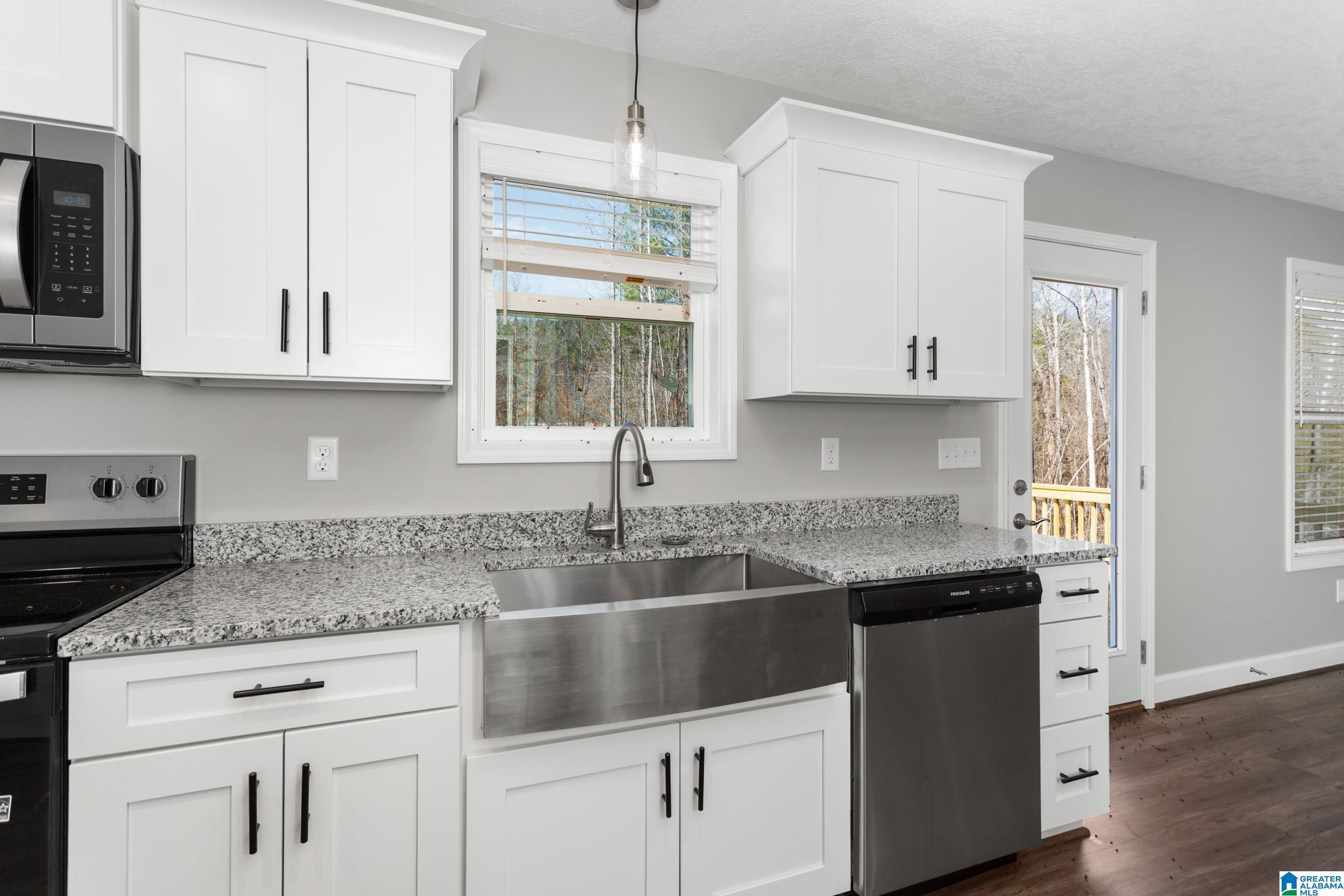 8215 Boiling Springs Road Ohatchee, AL 36271 - Photo 11 of 36