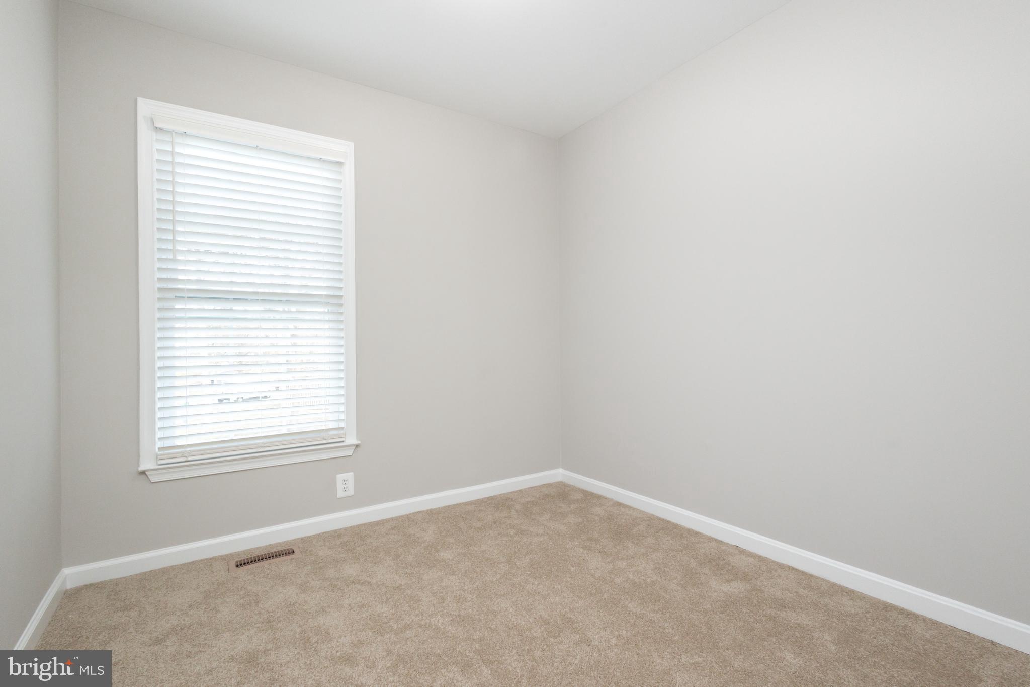 8058 Felecity Court Springfield, VA 22153 - Photo 29 of 35 an empty room with a window