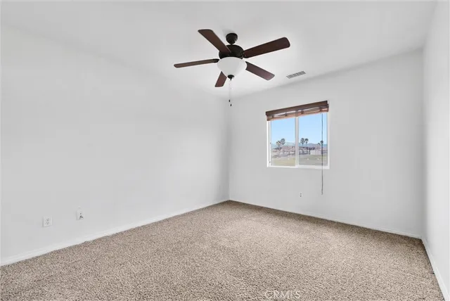 $499,900 | 8424 Hoover Court, Oak Hills, CA 92344