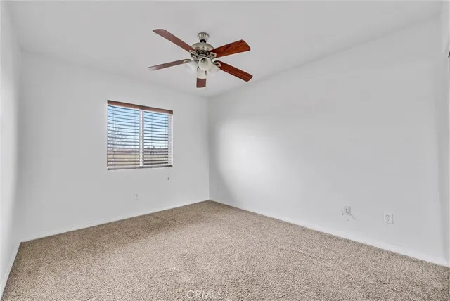 $499,900 | 8424 Hoover Court, Oak Hills, CA 92344