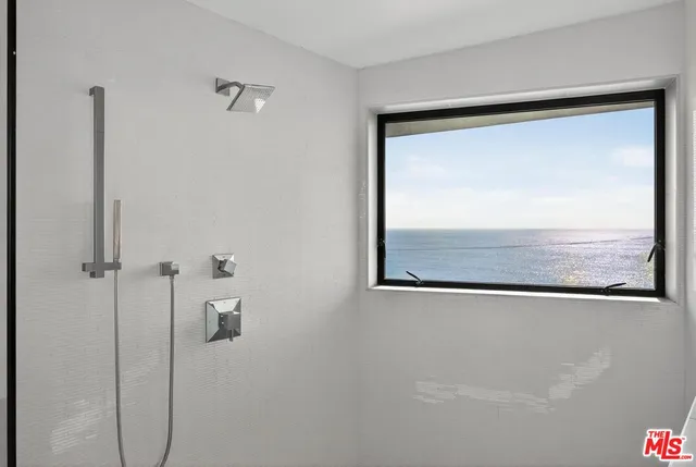 $15,000 | 17816 Porto Marina Way, Pacific Palisades, CA 90272