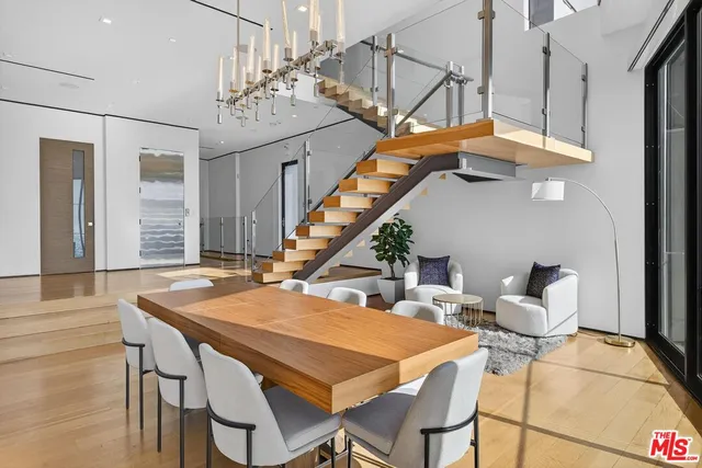 $15,000 | 17816 Porto Marina Way, Pacific Palisades, CA 90272