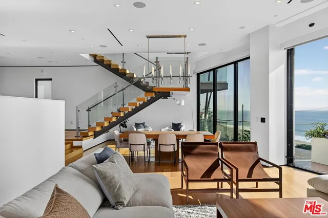 $15,000 | 17816 Porto Marina Way, Pacific Palisades, CA 90272