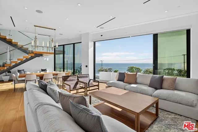 $15,000 | 17816 Porto Marina Way, Pacific Palisades, CA 90272